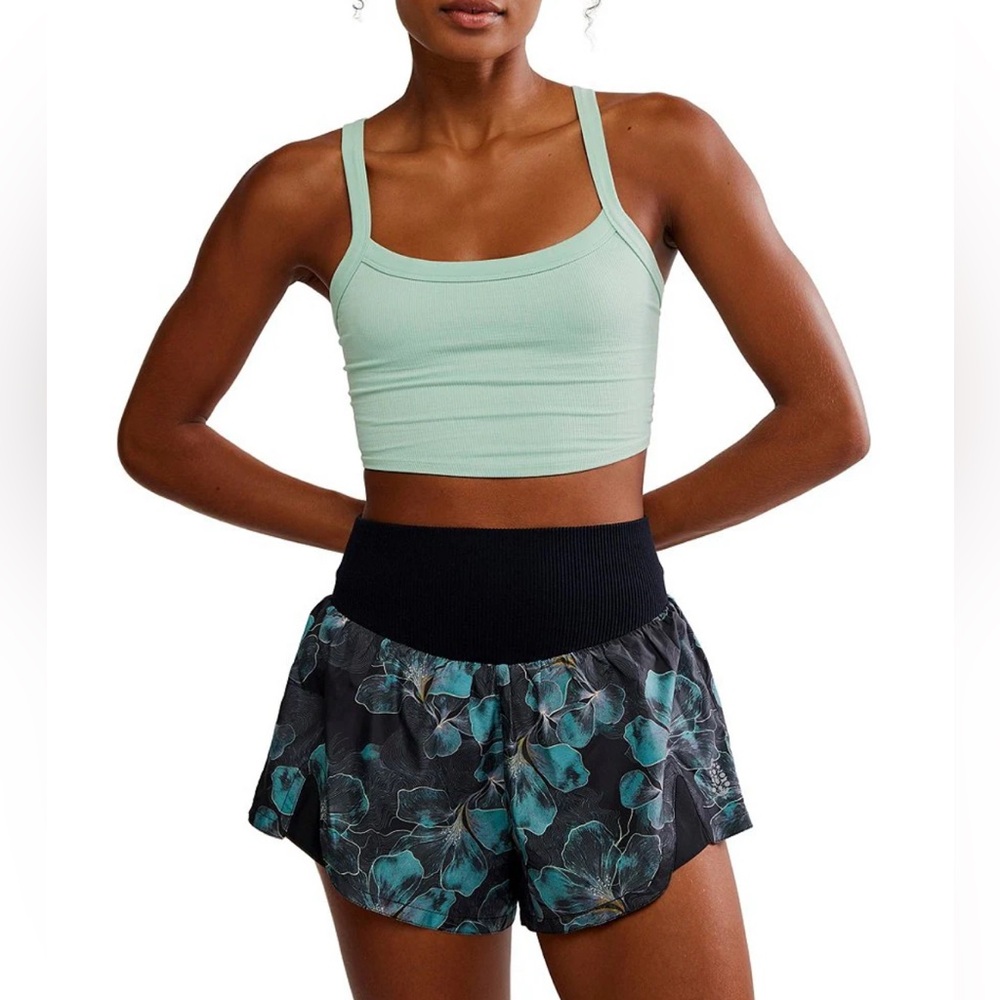 Free People Carpe Diem Printed Shorts Sz M